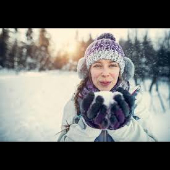 NWT Fluffy Ear Muff Faux Fur Behind Neck No Hair Mess Warmers - Picture 16 of 16